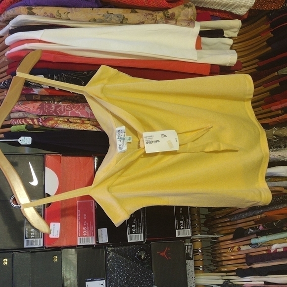 ST John collection size large women's tank top NWT - Picture 2 of 7